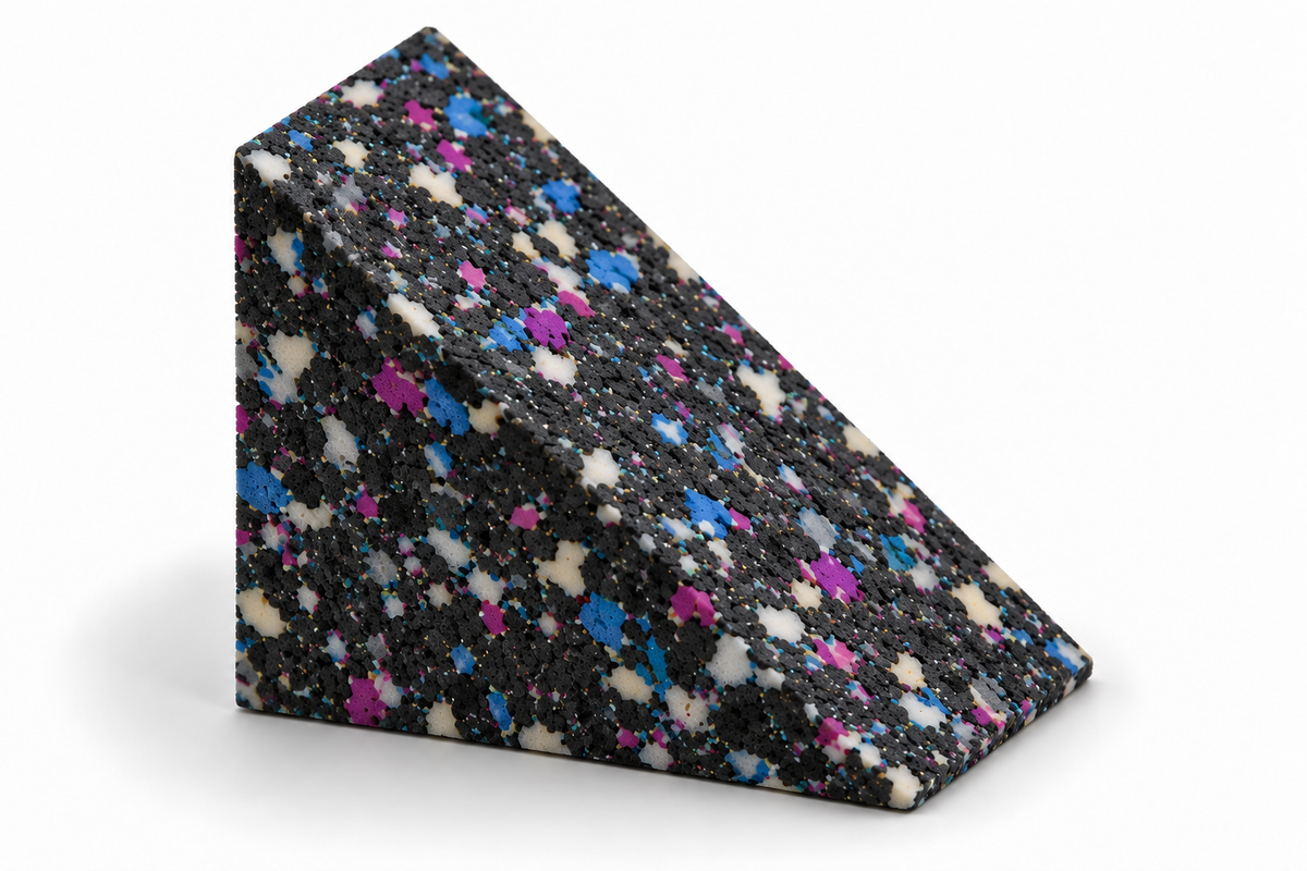 BedRock Dark foam in Wedge Triangle shape